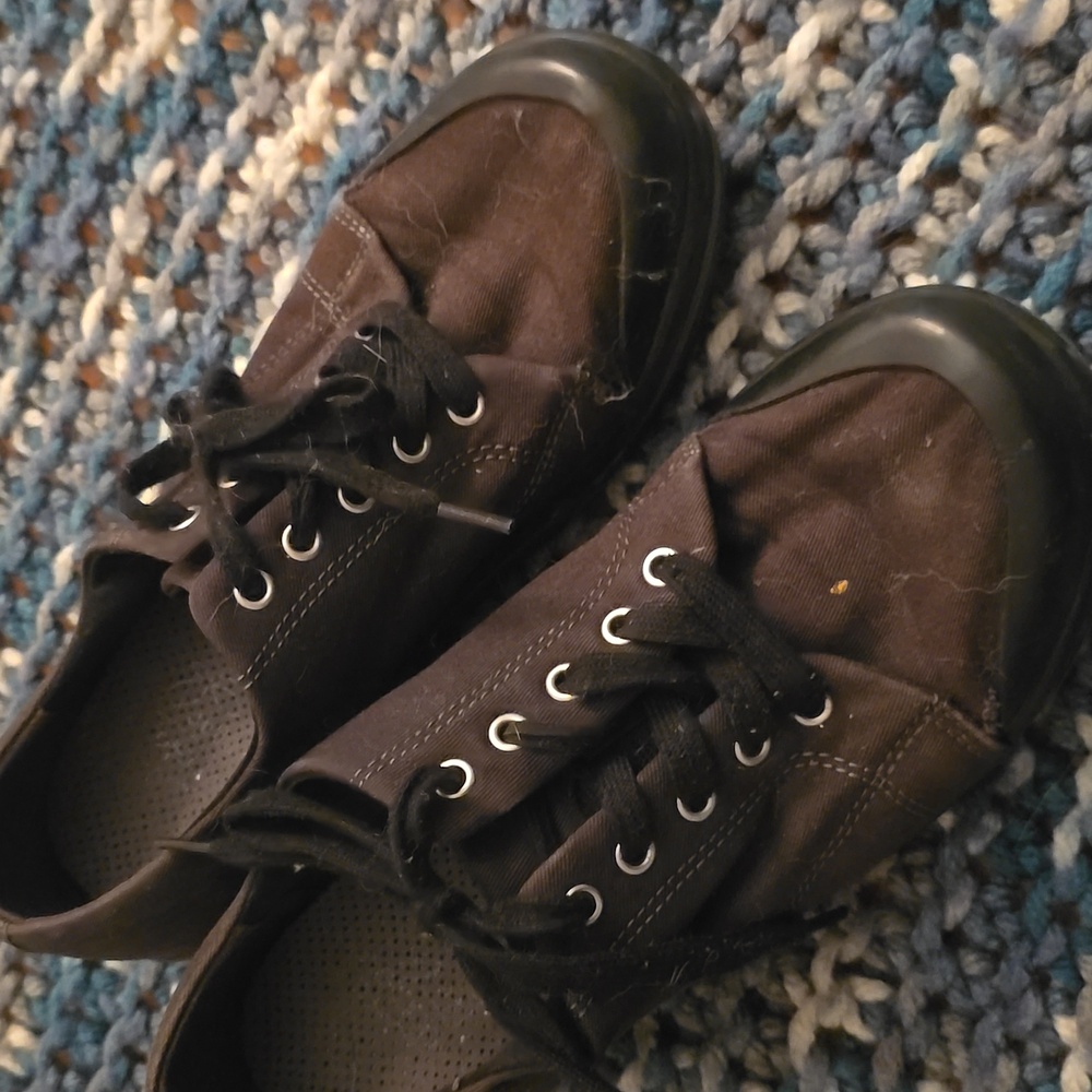 Dansko Vegan Sneakers